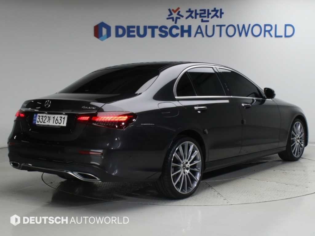 벤츠 E 클래스 E-클래스 W213 E350 4MATIC AMG LINE 이미지 2