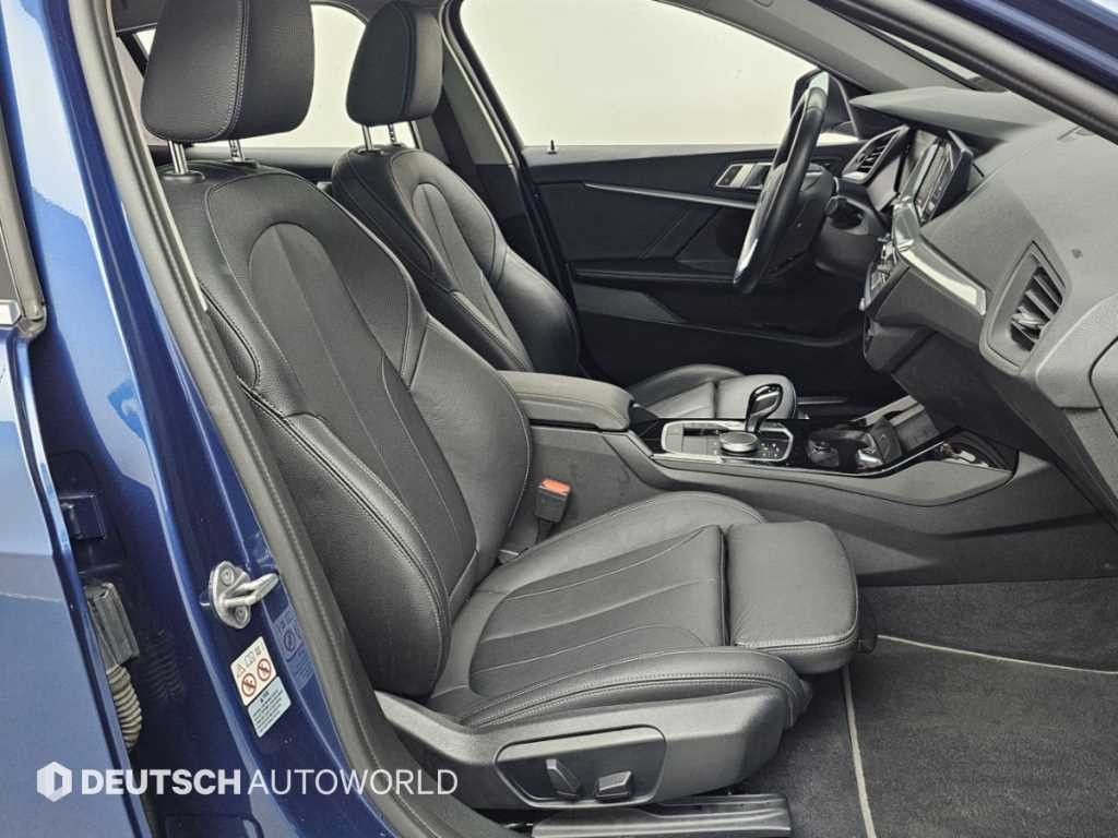 BMW 1시리즈 1시리즈 (F40) 120i 스포츠 이미지 10