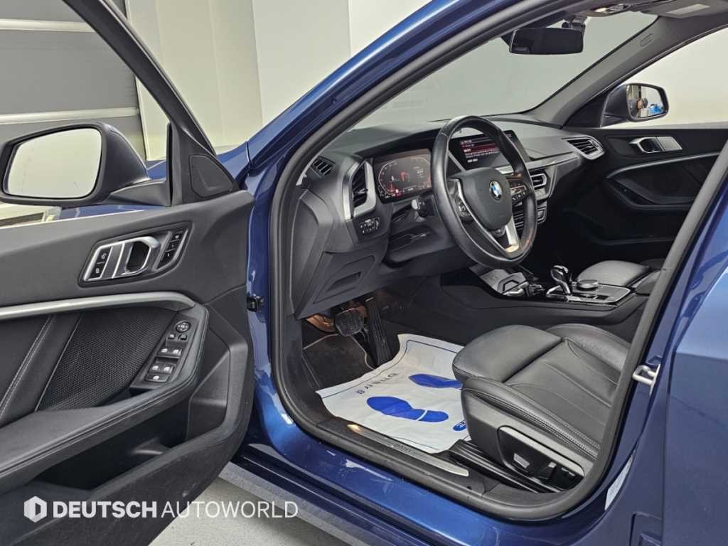 BMW 1시리즈 1시리즈 (F40) 120i 스포츠 이미지 11