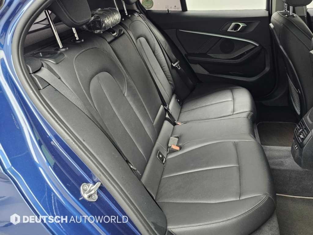 BMW 1시리즈 1시리즈 (F40) 120i 스포츠 이미지 12