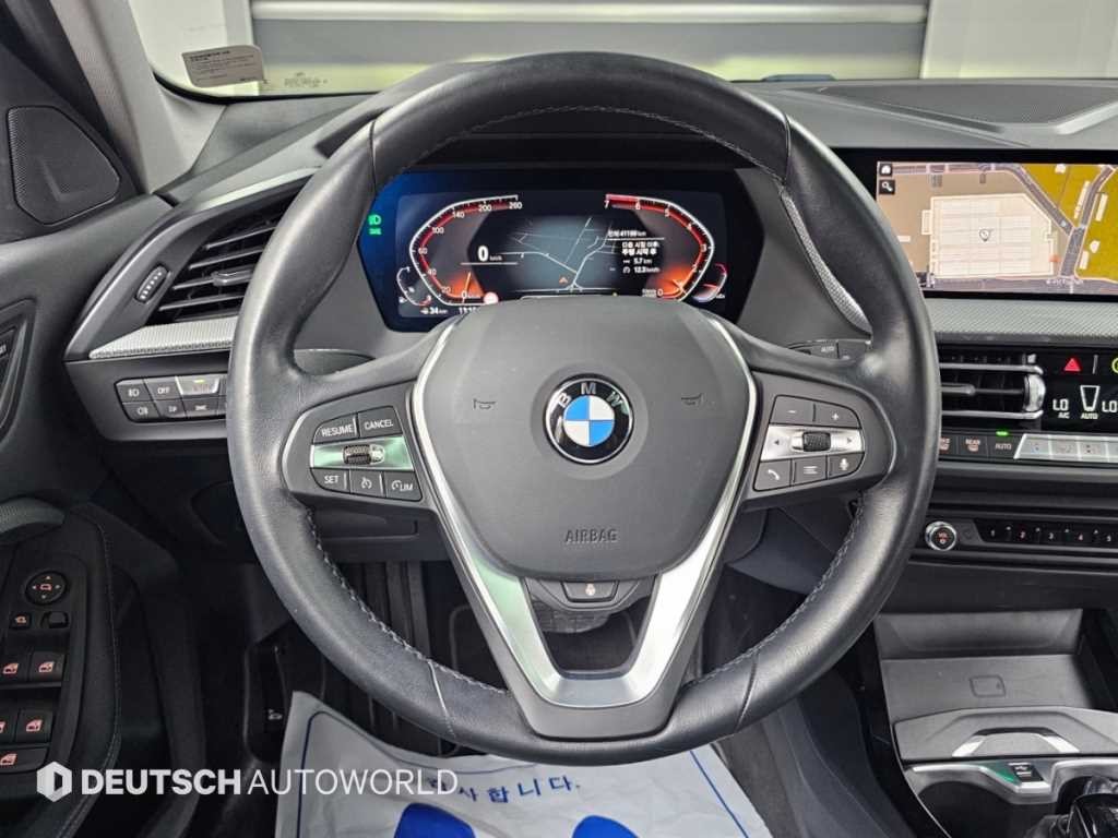 BMW 1시리즈 1시리즈 (F40) 120i 스포츠 이미지 13