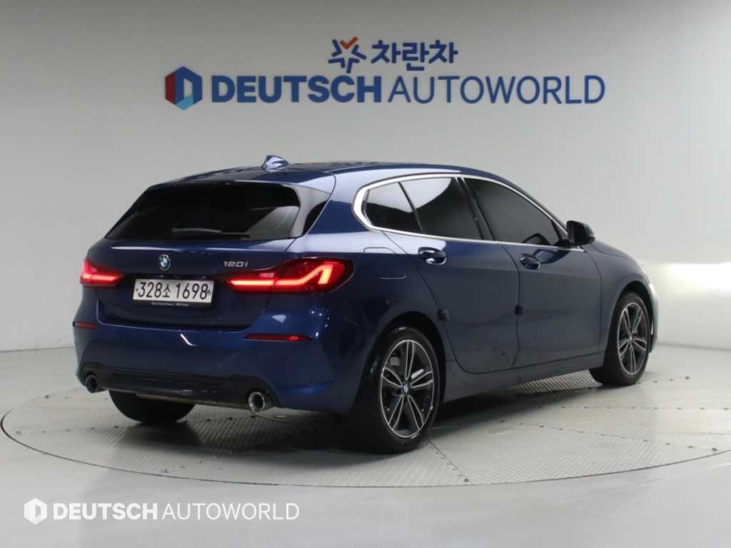 BMW 1시리즈 1시리즈 (F40) 120i 스포츠 이미지 2