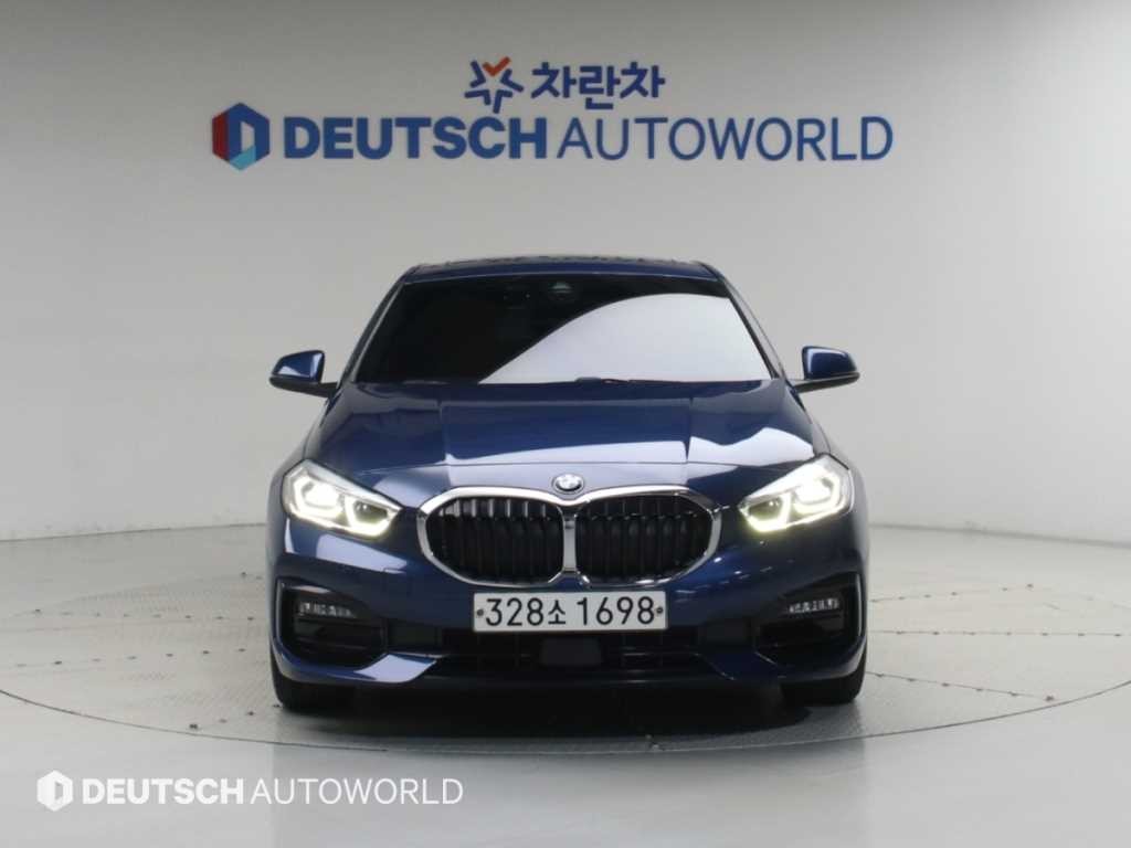 BMW 1시리즈 1시리즈 (F40) 120i 스포츠 이미지 3