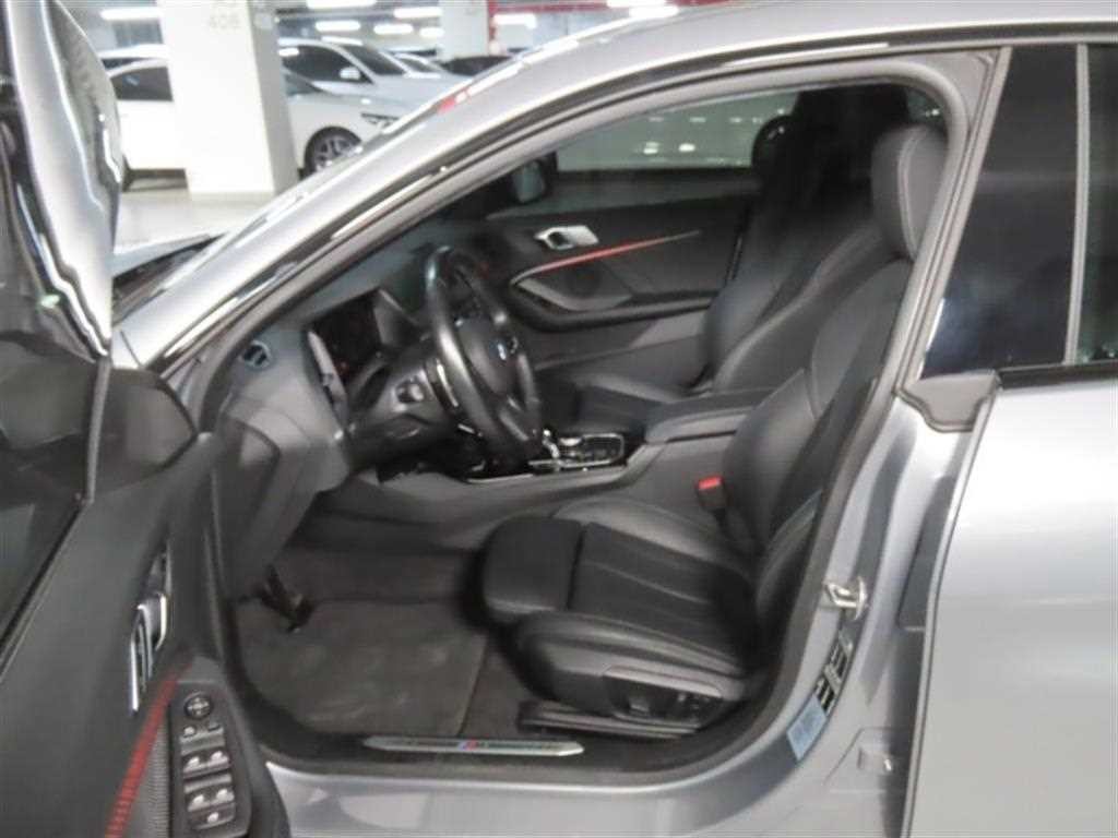 BMW 2시리즈 2시리즈 그란쿠페 (F44) 220i M 스포츠 이미지 13