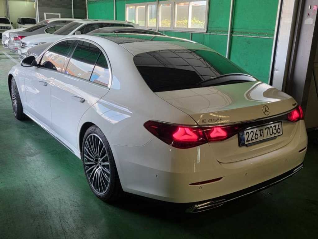 벤츠 E 클래스 E-클래스 W214 E450 4MATIC 익스클루시브 이미지 4