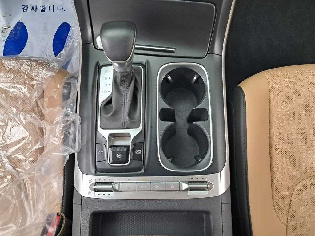 기아 카니발 카니발 4세대 디젤 9인승 프레스티지 이미지 13