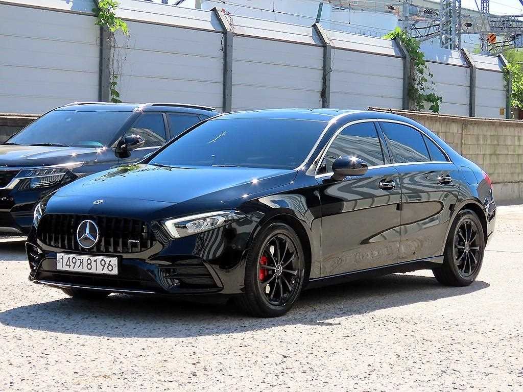 벤츠 A 클래스 A클래스 W177 A220 세단 이미지 2