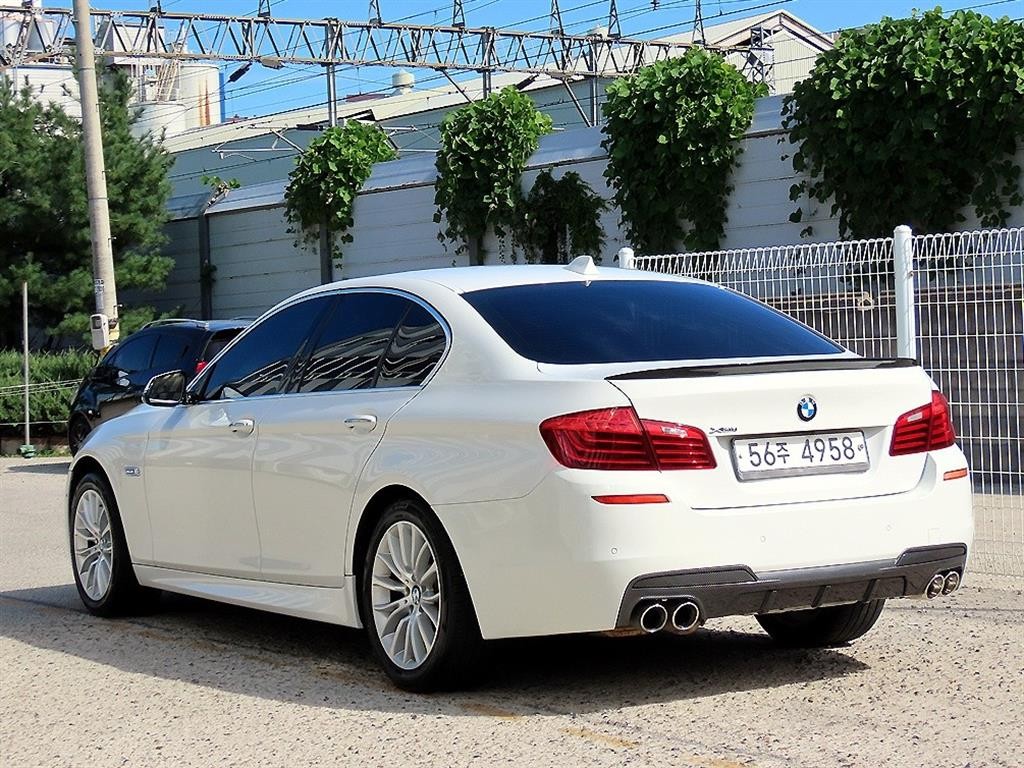 BMW 5시리즈 5시리즈 (F10) 528i 럭셔리 플러스 이미지 3