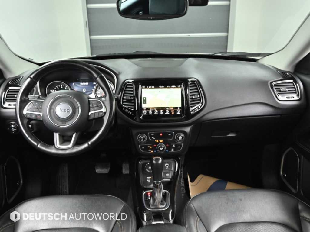 지프 컴패스 컴패스 2세대 2.4 AWD 리미티드 이미지 7