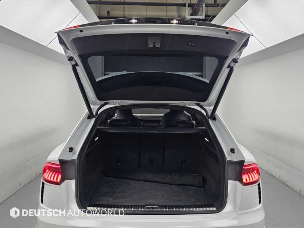 아우디 RSQ8 4.0 TFSI 콰트로 이미지 19