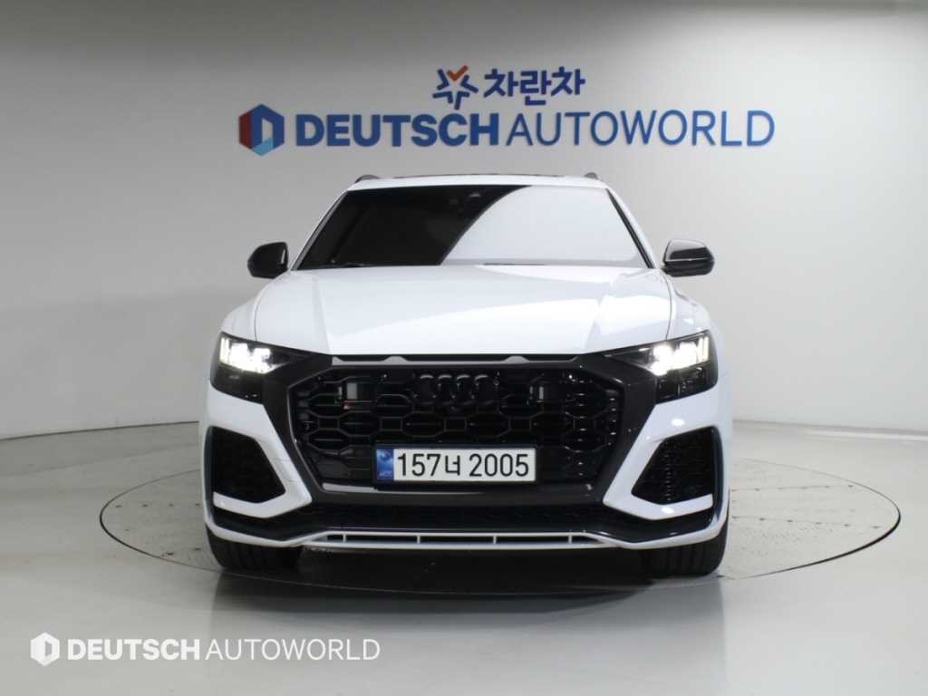 아우디 RSQ8 4.0 TFSI 콰트로 이미지 3