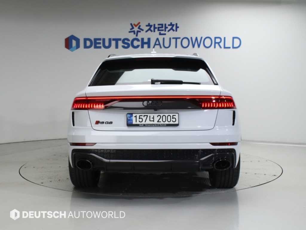 아우디 RSQ8 4.0 TFSI 콰트로 이미지 4