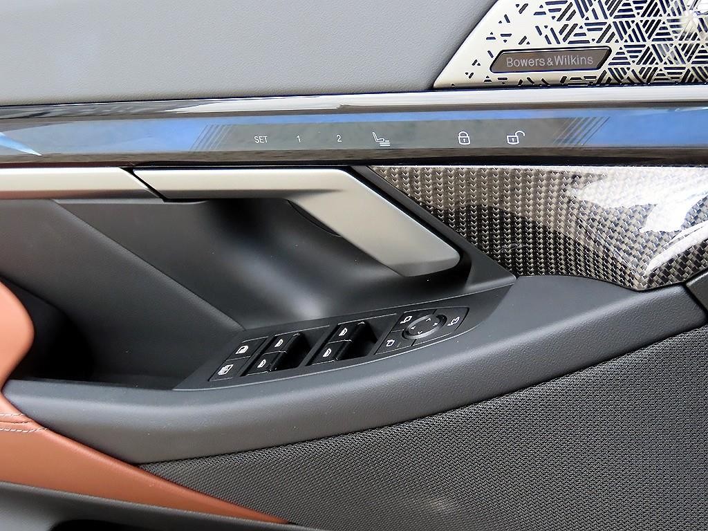 BMW 5시리즈 5시리즈 (G60) 530e M 스포츠 프로 이미지 11