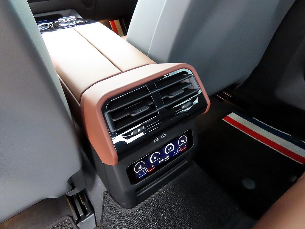 BMW 5시리즈 5시리즈 (G60) 530e M 스포츠 프로 이미지 17
