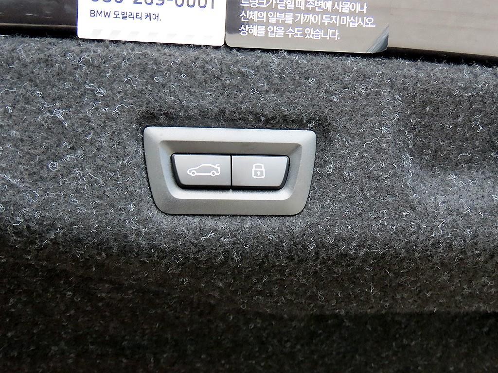 BMW 5시리즈 5시리즈 (G60) 530e M 스포츠 프로 이미지 18