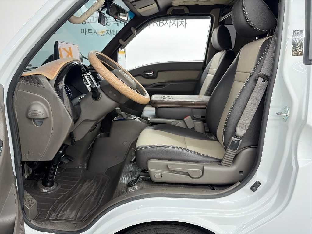 소형화물 카고(소형) [카고]포터2 (LPG2.5터보) 슈퍼캡/초장축/2WD 프리미엄 이미지 11