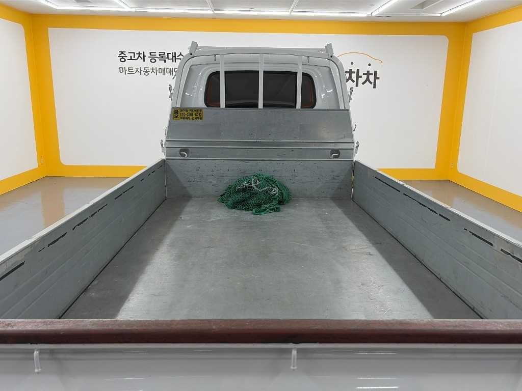 소형화물 카고(소형) [카고]포터2 (LPG2.5터보) 슈퍼캡/초장축/2WD 프리미엄 이미지 18