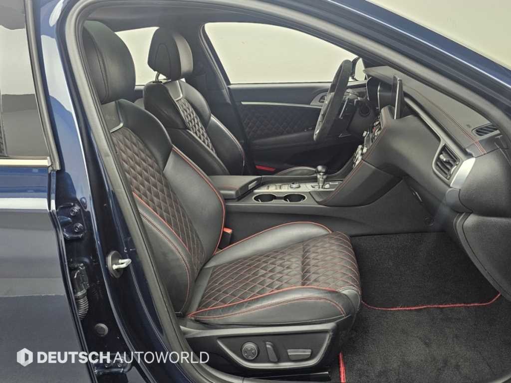 제네시스 G70 3.3T 스포츠 AWD 프레스티지 이미지 10