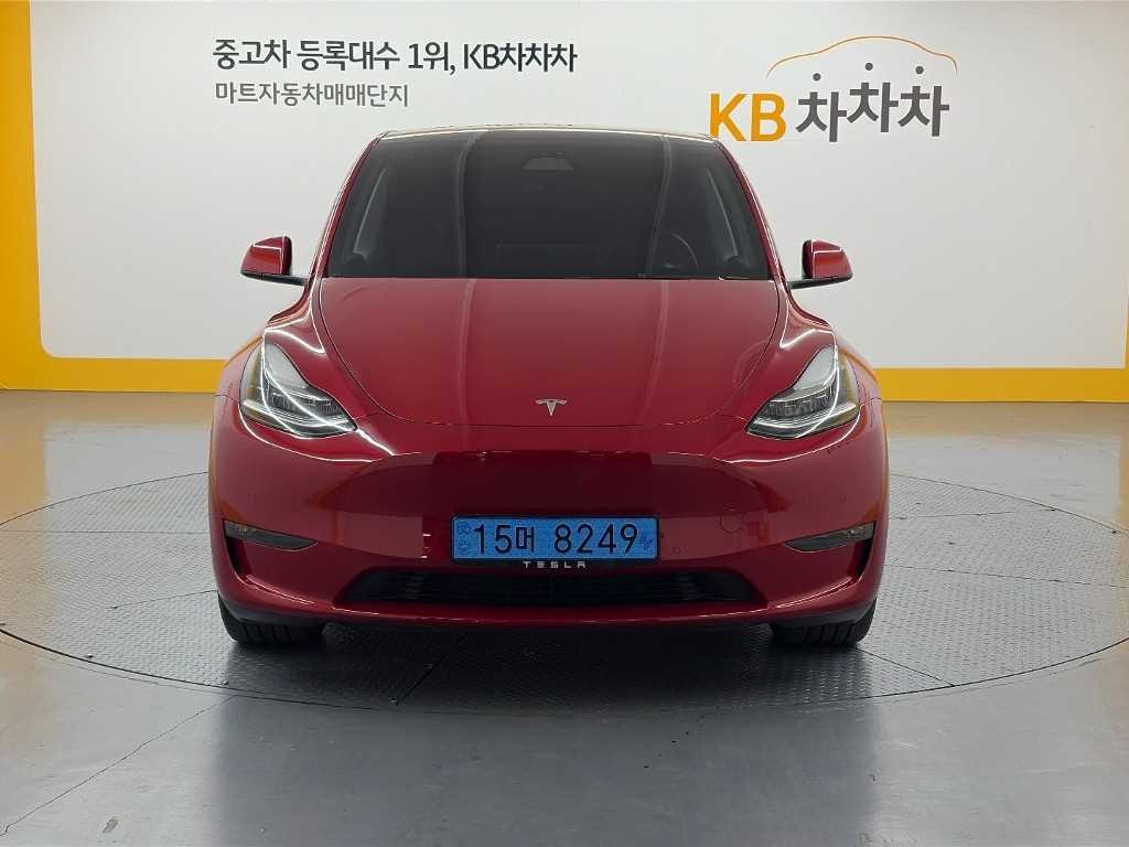테슬라 모델 Y 롱 레인지 이미지 2
