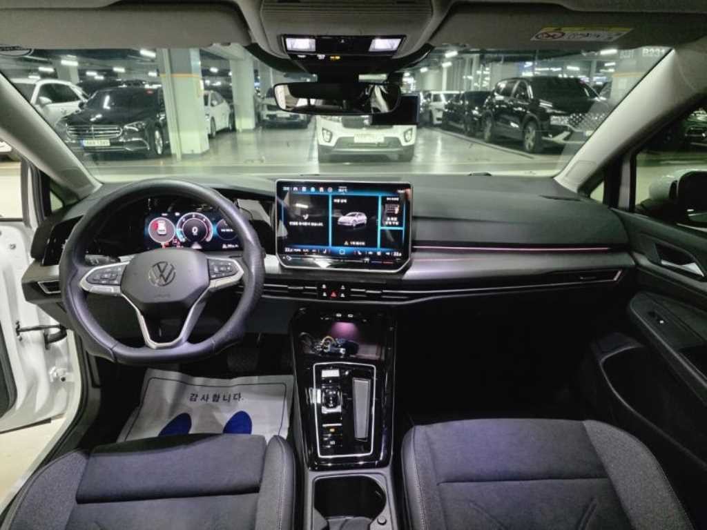 폭스바겐 골프 골프 8세대 2.0 TDI 프레스티지 이미지 7