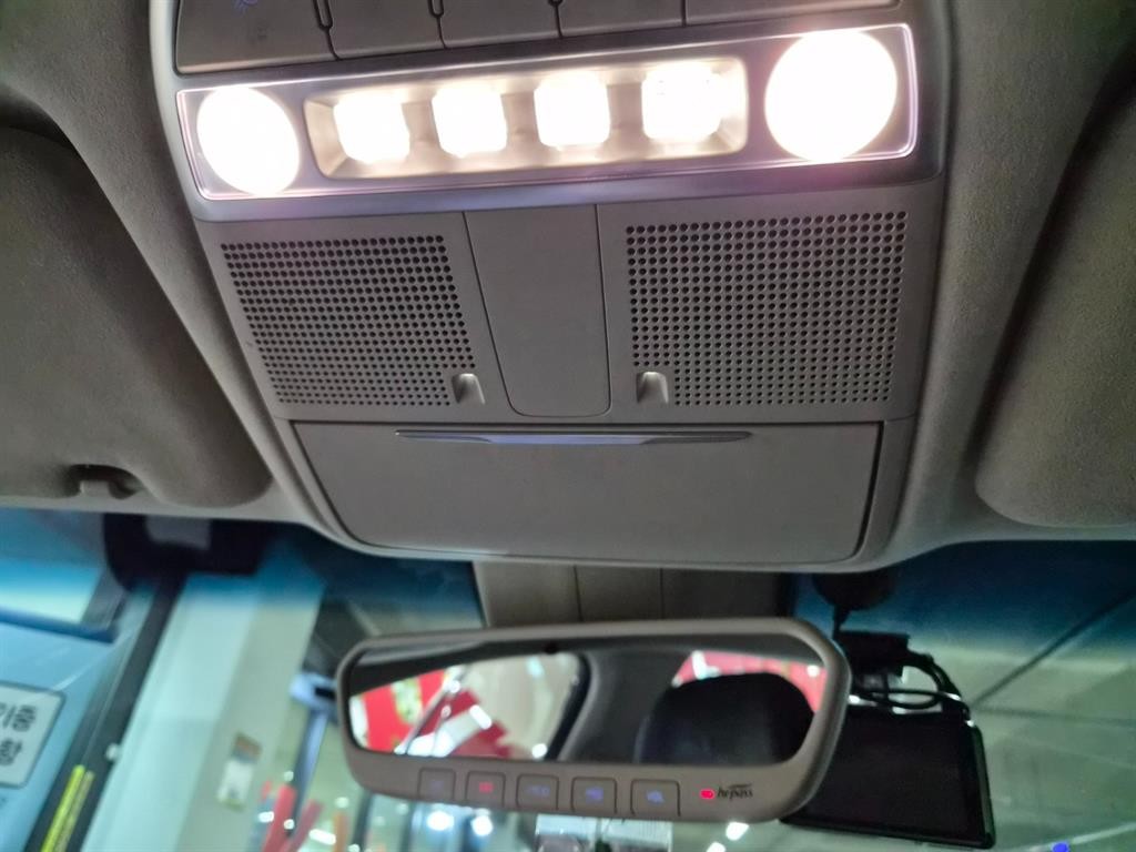 제네시스 G90 3.8 GDI AWD 프레스티지 이미지 18