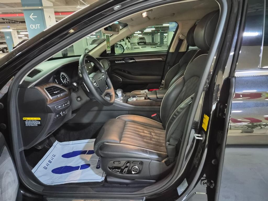 제네시스 G90 3.8 GDI AWD 프레스티지 이미지 6