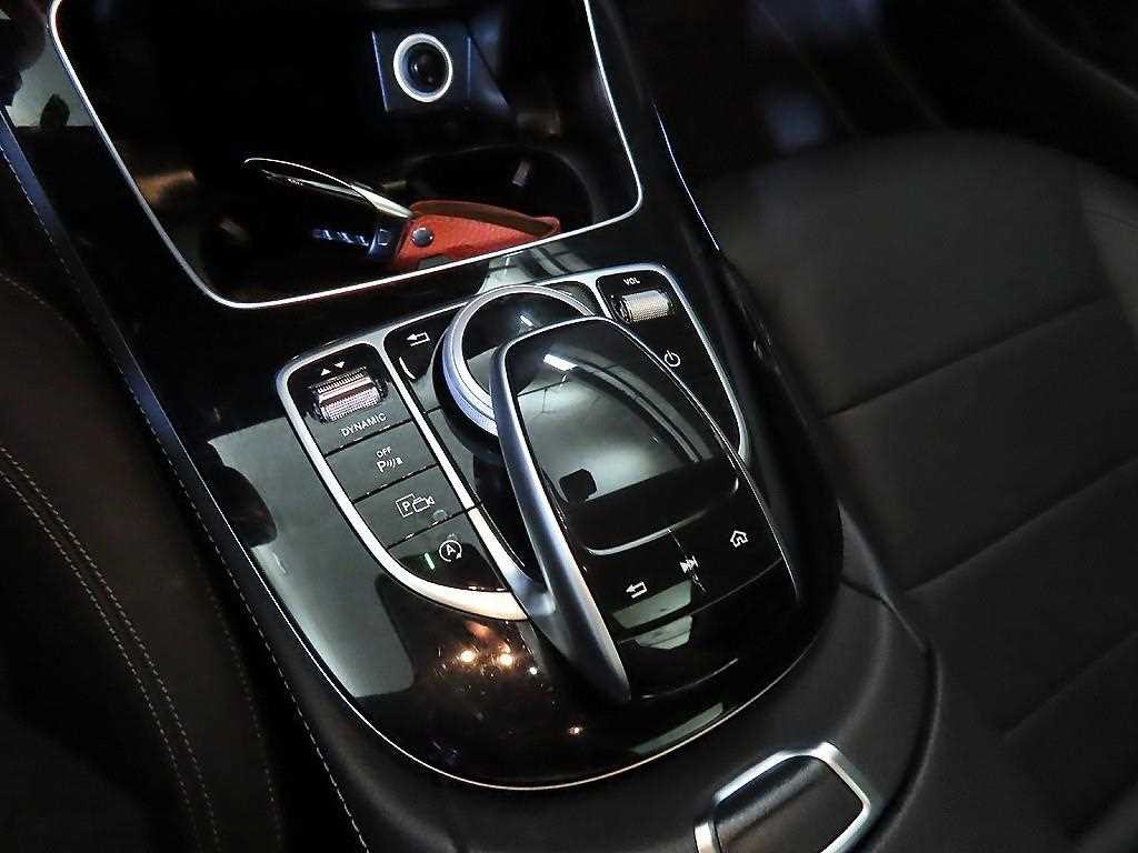 벤츠 E 클래스 E-클래스 W213 E200 아방가르드 이미지 15