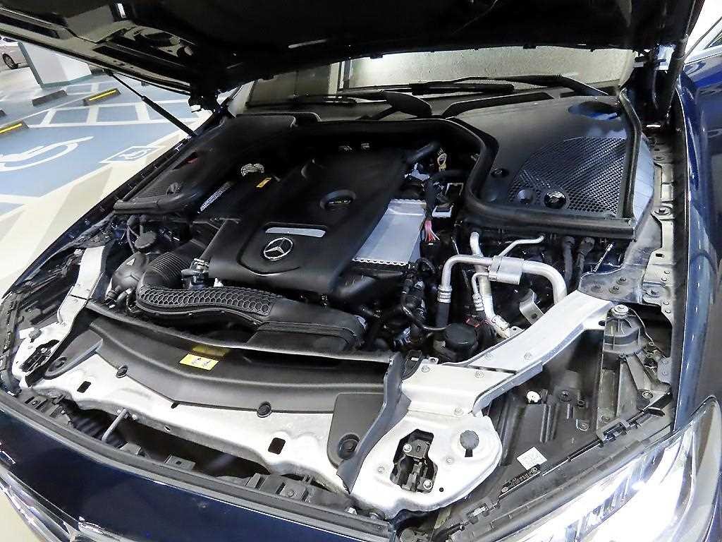 벤츠 E 클래스 E-클래스 W213 E200 아방가르드 이미지 19