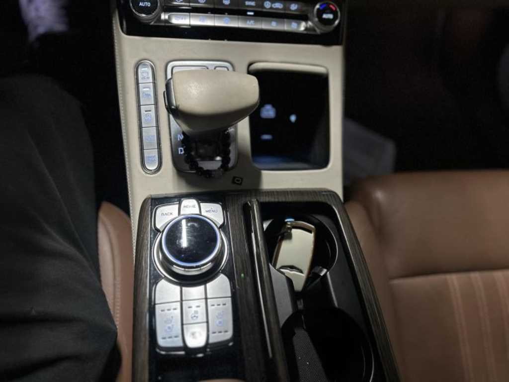 제네시스 G90 3.8 GDI AWD 프리미엄 럭셔리 이미지 12