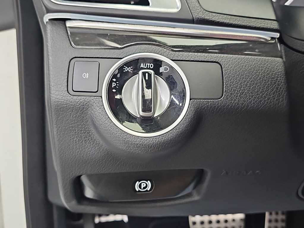 벤츠 E 클래스 E-클래스 W212 E200 카브리올레 이미지 18