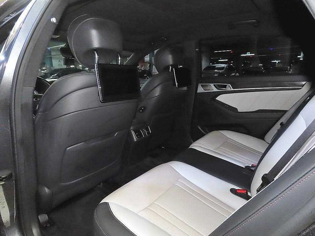제네시스 G80 3.3 T AWD 스포츠 이미지 13