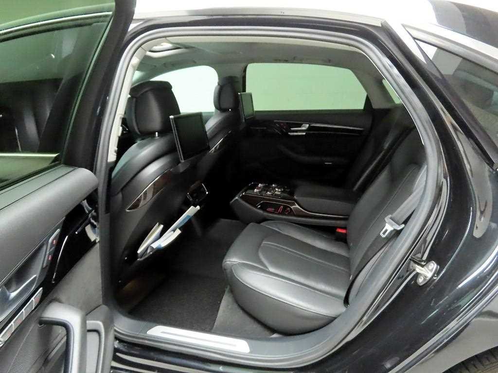 아우디 A8 뉴A8 3.0 TDI 콰트로 LWB 이미지 12