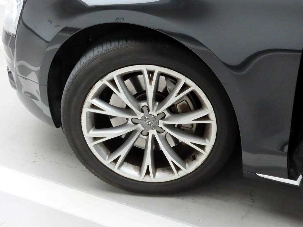 아우디 A8 뉴A8 3.0 TDI 콰트로 LWB 이미지 19