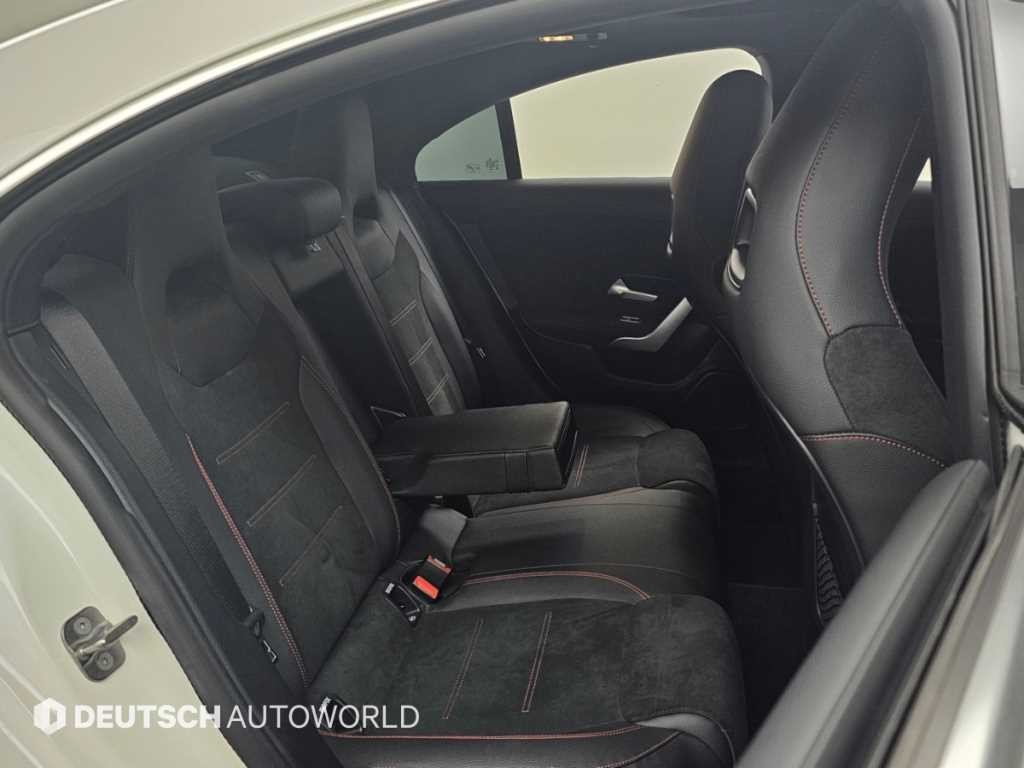 벤츠 CLA 클래스 CLA클래스 C118 CLA 250 4MATIC 이미지 12