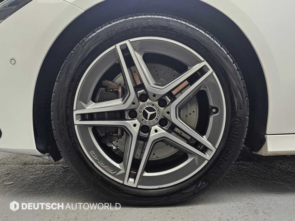벤츠 CLA 클래스 CLA클래스 C118 CLA 250 4MATIC 이미지 5