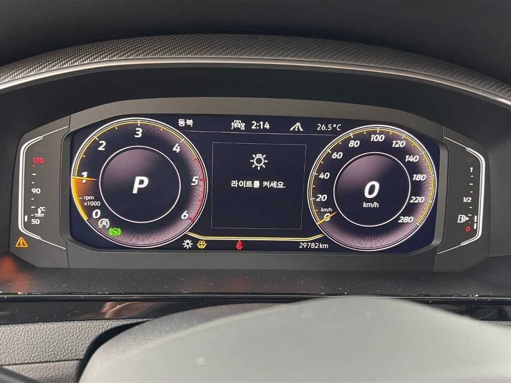폭스바겐 아테온 2.0 TDI 엘레강스 프레스티지 이미지 6