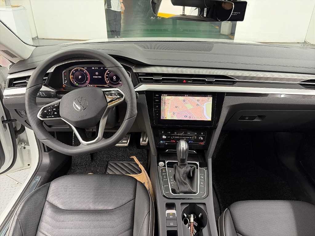 폭스바겐 아테온 2.0 TDI 엘레강스 프레스티지 이미지 7