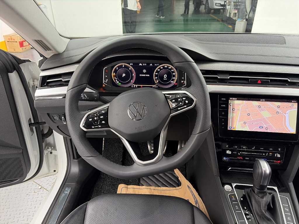 폭스바겐 아테온 2.0 TDI 엘레강스 프레스티지 이미지 9