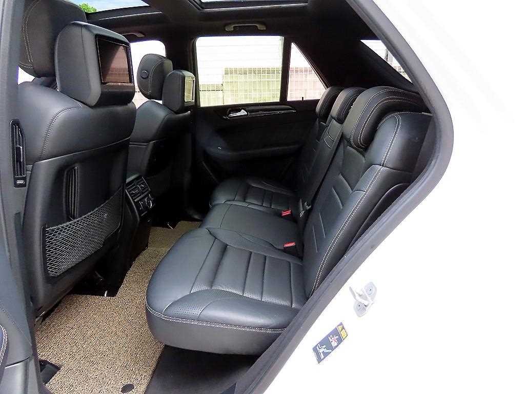 벤츠 GLE 클래스 GLE 클래스 W166 GLE 63 AMG 4MATIC 이미지 6