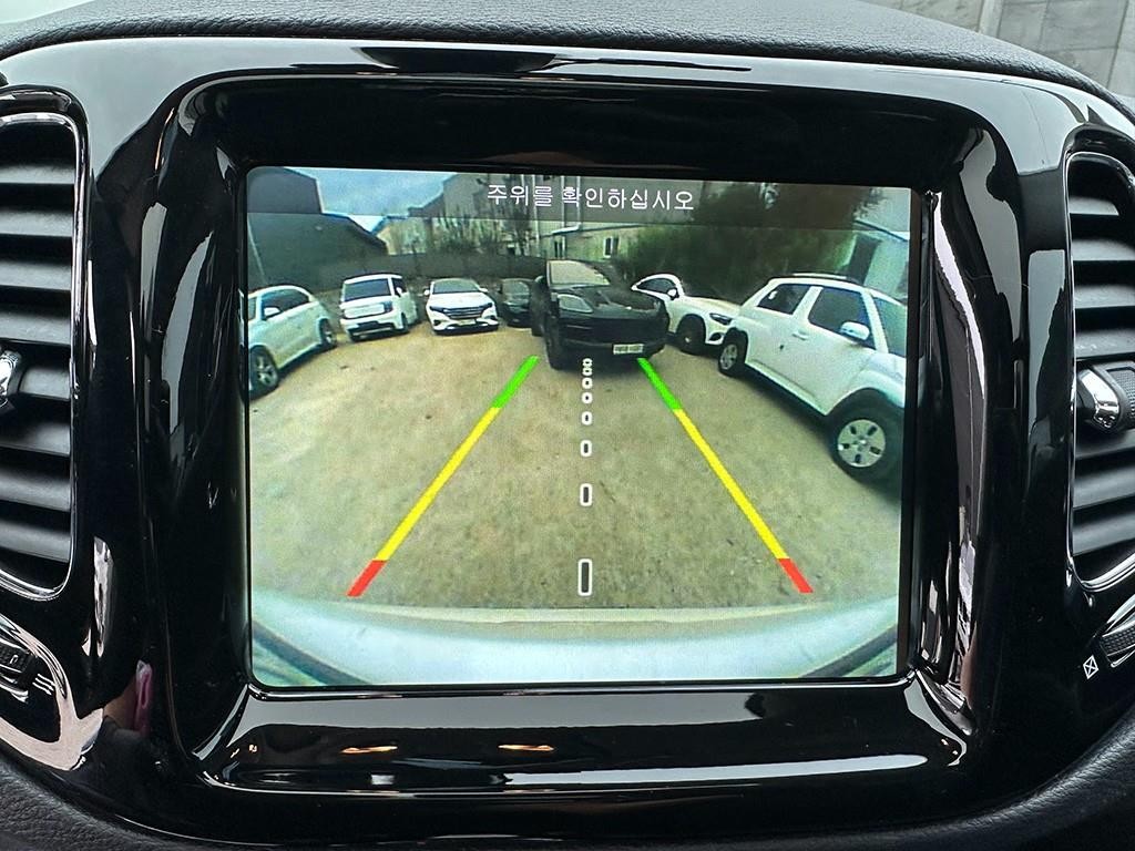 지프 컴패스 컴패스 2세대 2.4 AWD 리미티드 이미지 16