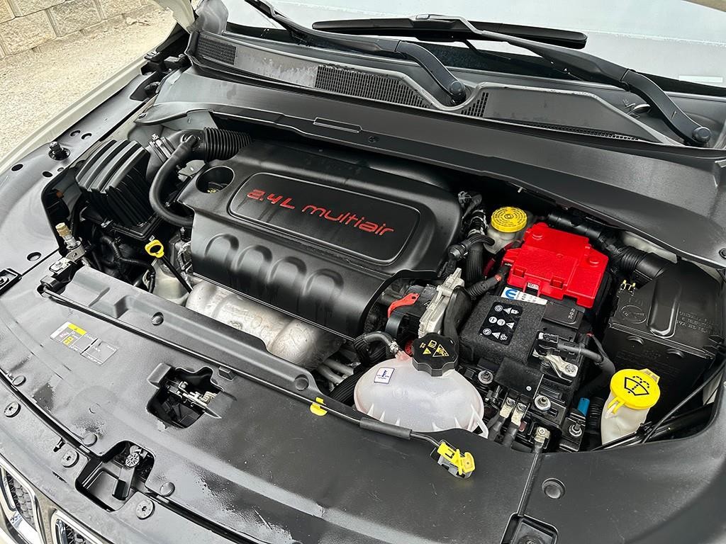 지프 컴패스 컴패스 2세대 2.4 AWD 리미티드 이미지 19