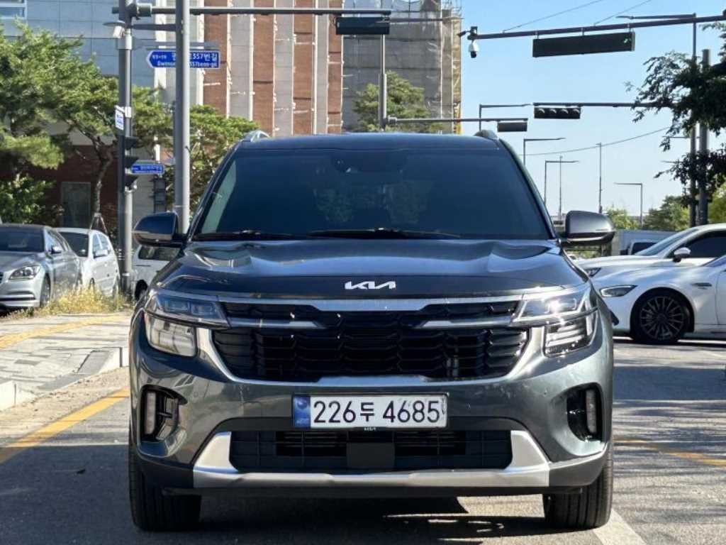 기아 셀토스 더 뉴 셀토스 가솔린 1.6 터보 2WD 시그니처 이미지 3