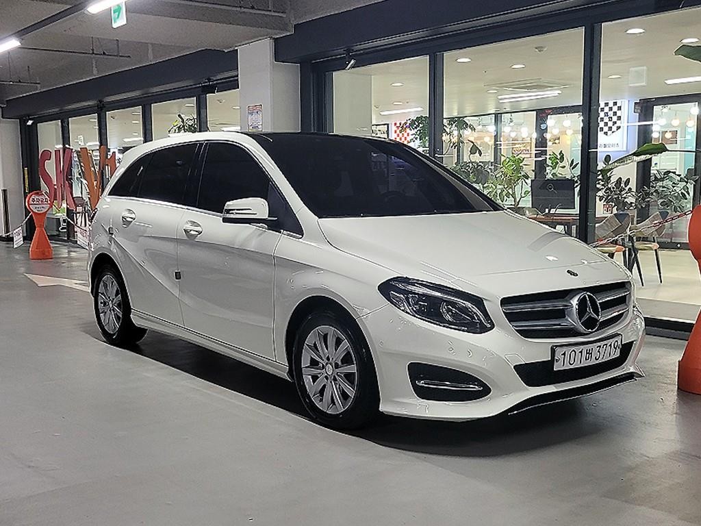 벤츠 B 클래스 (MY B) B클래스 (MY B) B200 d 이미지 1