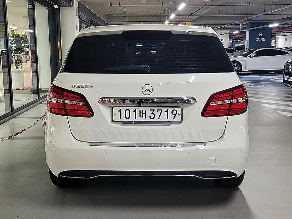 벤츠 B 클래스 (MY B) B클래스 (MY B) B200 d 이미지 5