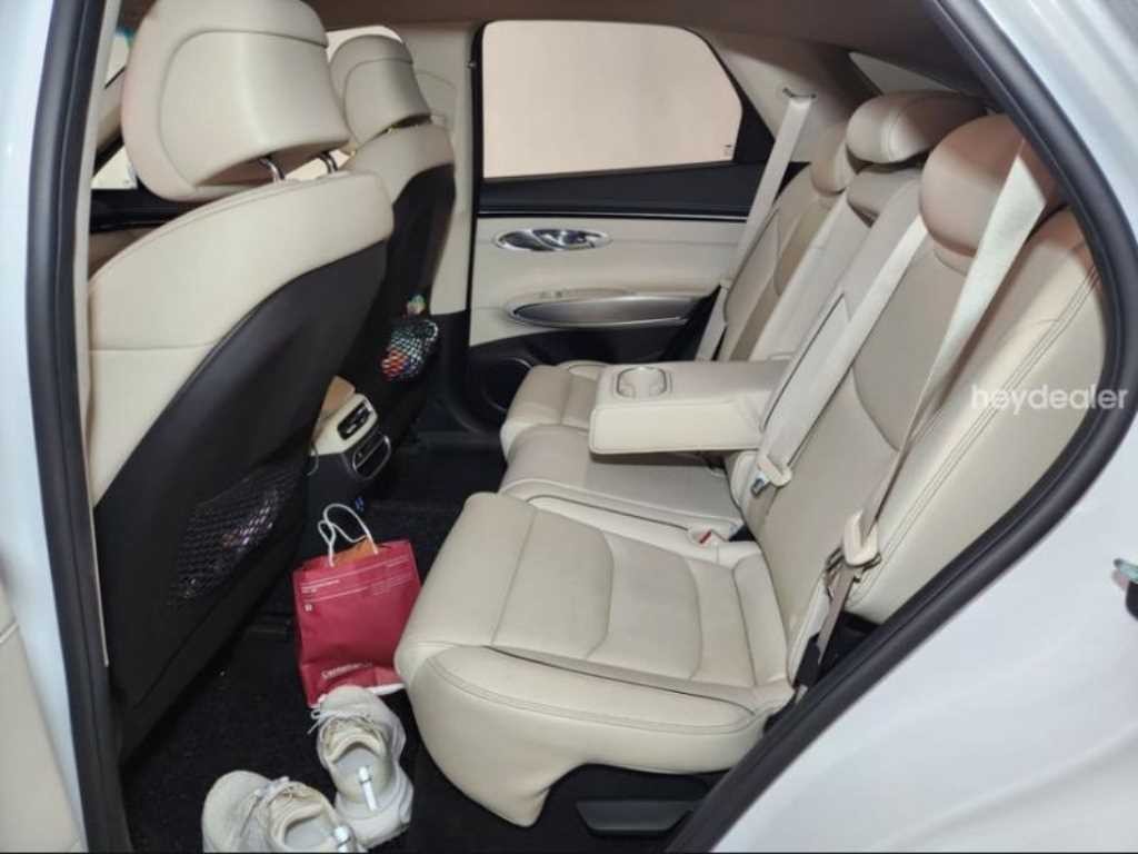제네시스 GV70 2.5T 가솔린 AWD 이미지 7