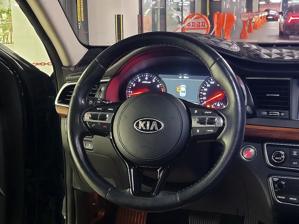 기아 K7 올 뉴 K7 3.3 GDI 리미티드 에디션 이미지 9