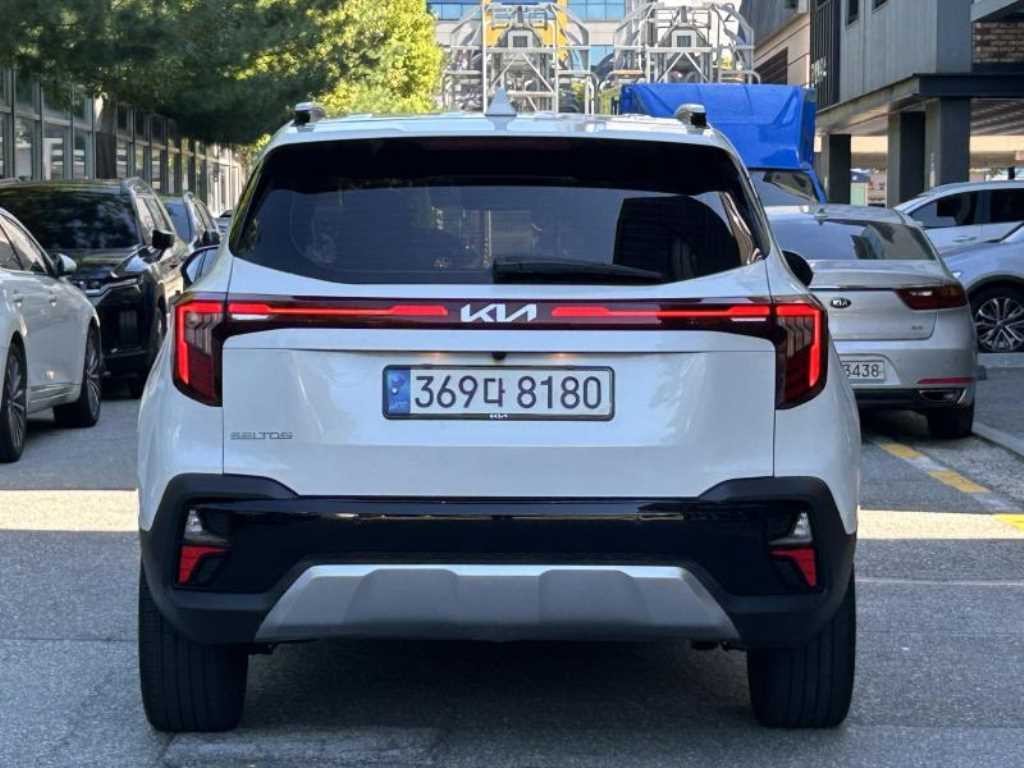 기아 셀토스 더 뉴 셀토스 가솔린 1.6 터보 2WD 시그니처 이미지 4