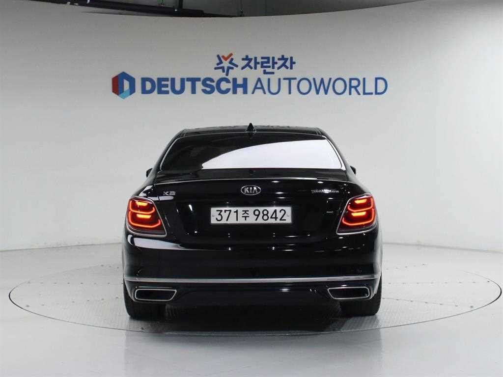 기아 K9 더 K9 3.8 GDI AWD 그랜드 플래티넘 이미지 4
