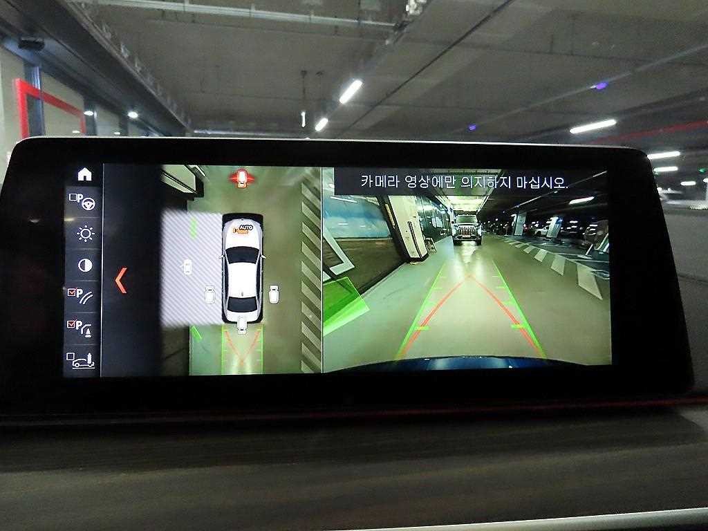 BMW 5시리즈 5시리즈 (G30) 530i xDrive M 스포츠 플러스 이미지 14