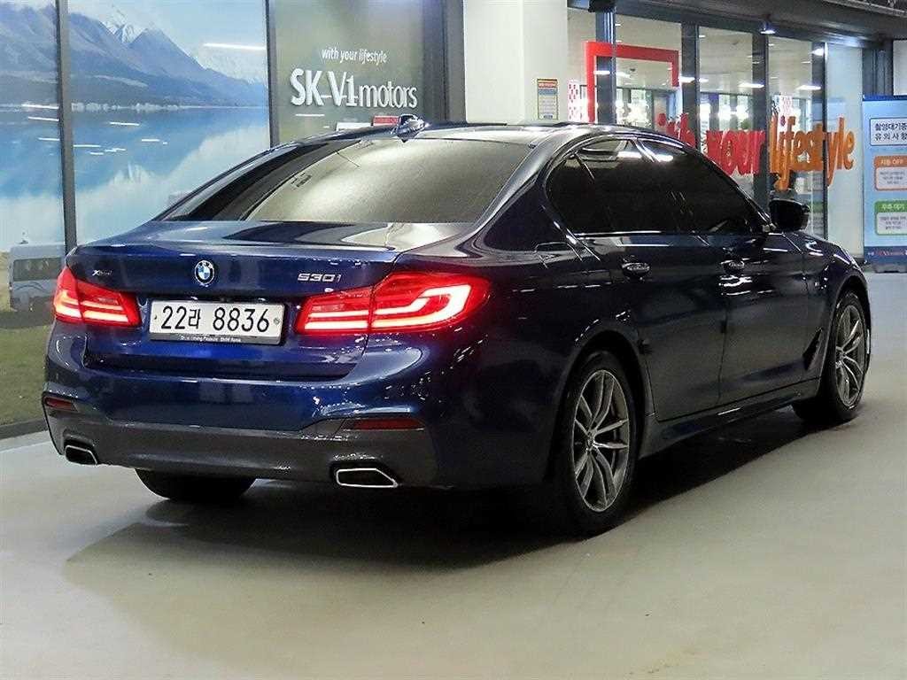 BMW 5시리즈 5시리즈 (G30) 530i xDrive M 스포츠 플러스 이미지 4